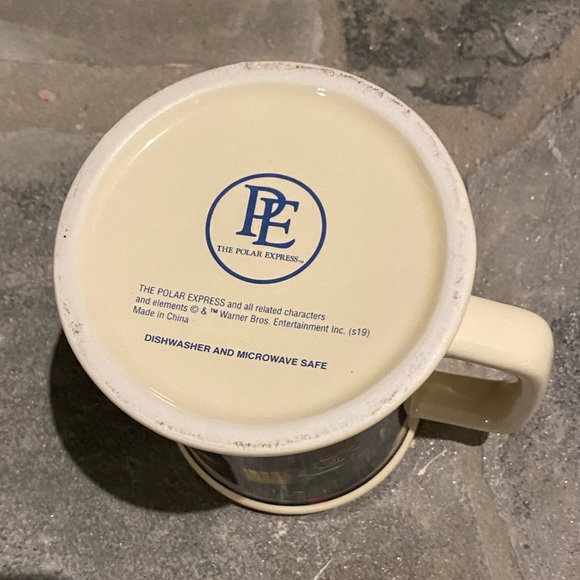 The Polar Express Believe Collector’s 3D Ceramic Hot Chocolate or Coffee Mug - Picture 6 of 7